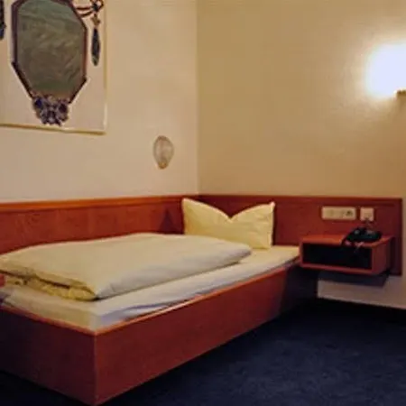 Fischertor מלון אוגסבורג