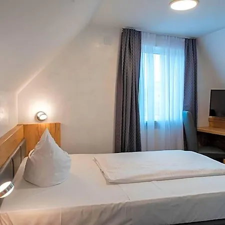 Fischertor Hotel 3*